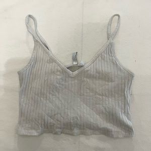 White ribbed cropped tank top